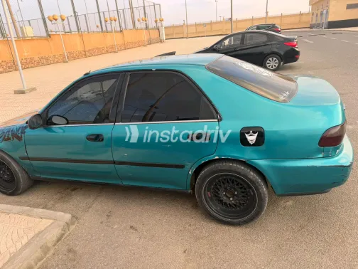 Honda Civic 1993 Green Automatic Used for Sale in Greater Cairo ( Cairo + Giza) - 5