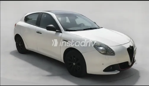 Alfa Romeo Giulietta 2020 White Automatic Used for Sale in Greater Cairo ( Cairo + Giza) - 1