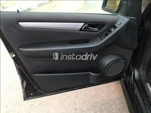 Mercedes B 160 2011 Black Automatic Used for Sale in Greater Cairo ( Cairo + Giza) - 8