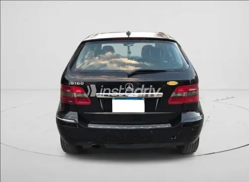Mercedes B 160 2011 Black Automatic Used for Sale in Greater Cairo ( Cairo + Giza) - 9