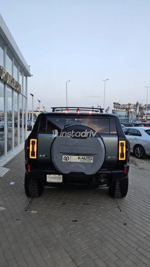 Gmc Hummer EV 2024 Gray Automatic Used for Sale in Giza - 4