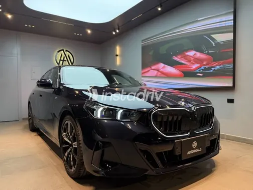 BMW 520 2025 Dark Blue Automatic Used for Sale in Cairo - 2