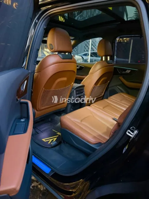 اودي Q7 2026 أسود أوتوماتيك مستعملة للبيع في القاهرة - 10