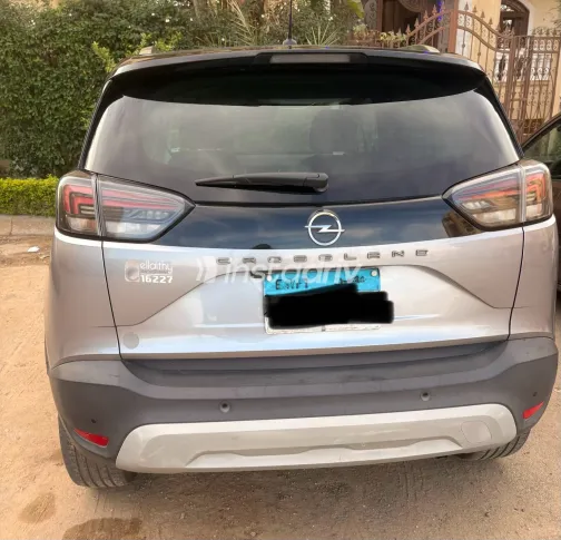 Opel Crossland 2021 Gray Automatic Used for Sale in Greater Cairo ( Cairo + Giza) - 4