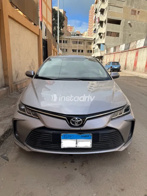Toyota Corolla 2020 Silver Automatic Used for Sale in Greater Cairo ( Cairo + Giza) - 8