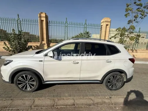 ام جى ار اكس 5 2022 أبيض أوتوماتيك مستعملة للبيع في الجيزة - 8