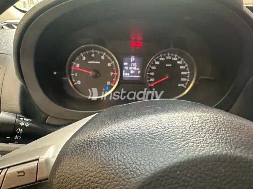 Subaru XV 2015 White Automatic Used for Sale in Greater Cairo ( Cairo + Giza) - 5