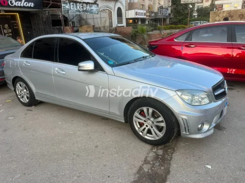 Mercedes 180 2009 Silver Automatic Used for Sale in Ismailia - 3