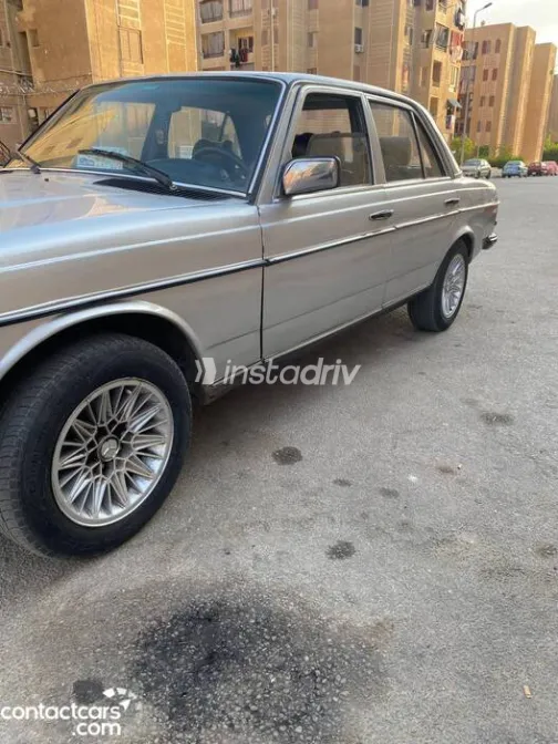 Mercedes A 200 1981 White Automatic Used for Sale in Greater Cairo ( Cairo + Giza) - 1