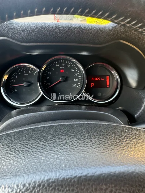 Renault Duster 2017 Gray Automatic Used for Sale in Greater Cairo ( Cairo + Giza) - 1