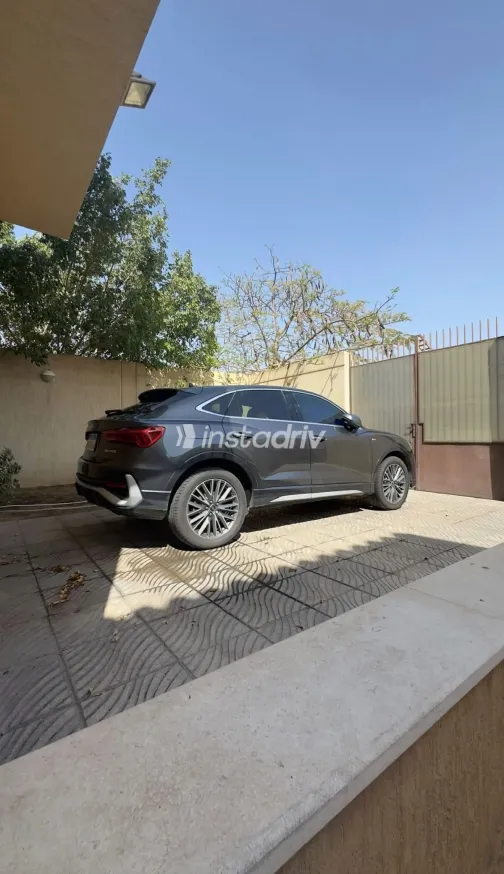 Audi Q3 2025 Gray Automatic Used for Sale in Greater Cairo ( Cairo + Giza) - 6