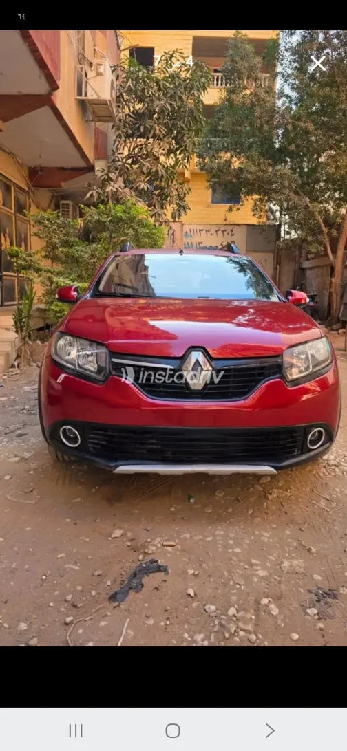 Renault Sandero 2016 White Manual Used for Sale in Greater Cairo ( Cairo + Giza) - 5