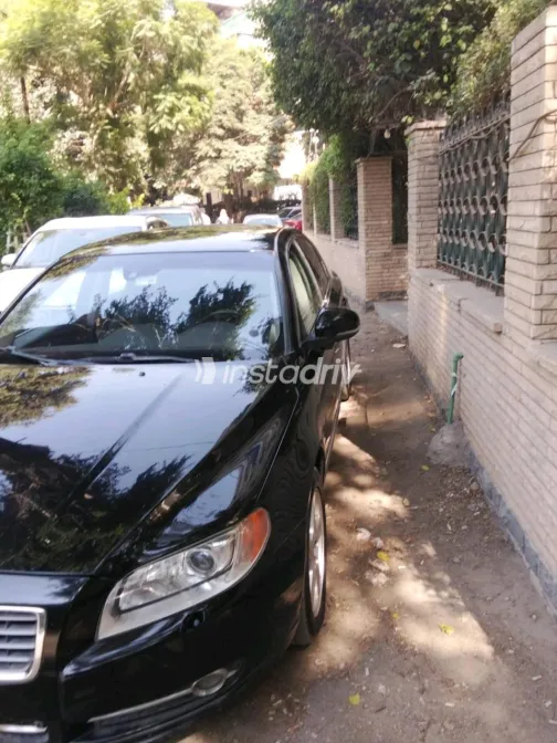 Volvo S80 2013 Black Automatic Used for Sale in Greater Cairo ( Cairo + Giza) - 3