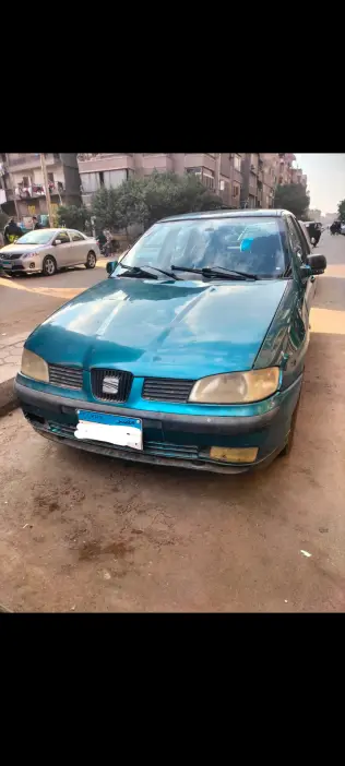 Seat Cordoba 2001 Turquoise Manual Used for Sale in Greater Cairo ( Cairo + Giza)