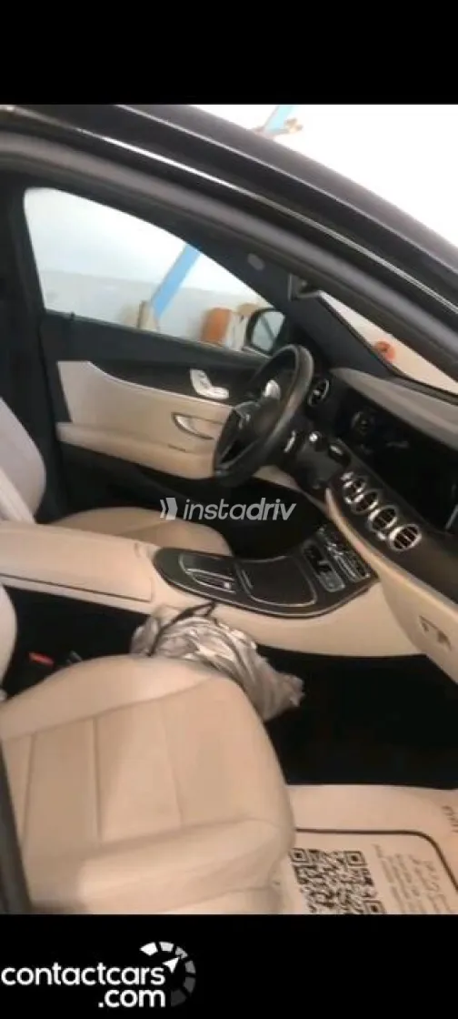Mercedes E 200 2021 Black Automatic Used for Sale in Greater Cairo ( Cairo + Giza) - 4