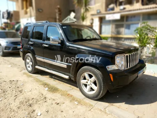 Jeep Cherokee 2009 Black Automatic Used for Sale in Greater Cairo ( Cairo + Giza) - 4