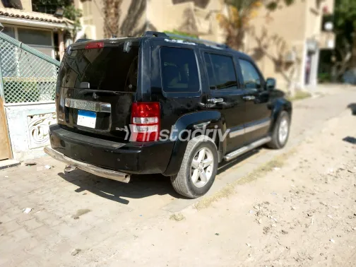 Jeep Cherokee 2009 Black Automatic Used for Sale in Greater Cairo ( Cairo + Giza) - 8