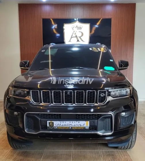 Jeep Grand Cherokee 2023 Black Automatic Used for Sale in Greater Cairo ( Cairo + Giza) - 1