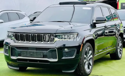 Jeep Grand Cherokee 2023 Black Automatic Used for Sale in Greater Cairo ( Cairo + Giza) - 2