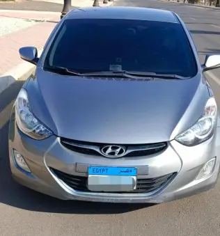 Hyundai Avante 2012 Silver Automatic Used for Sale in Banha