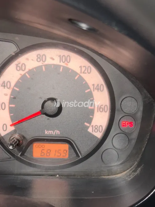 Kia Picanto 2010 Silver Manual Used for Sale in Greater Cairo ( Cairo + Giza) - 2