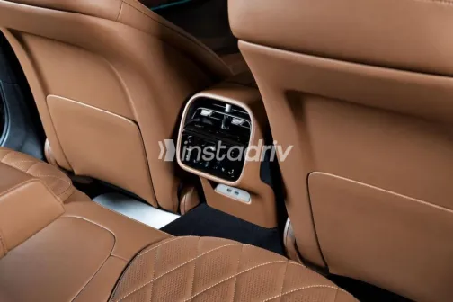 Mercedes E 200 2025 White Automatic Used for Sale in Sheikh Zayed City - 6