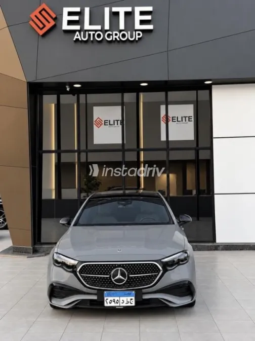 Mercedes E 200 2025 White Automatic Used for Sale in Sheikh Zayed City - 7