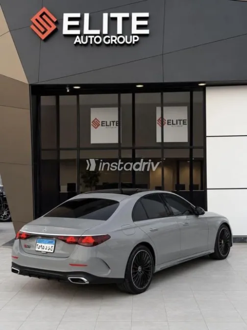 Mercedes E 200 2025 White Automatic Used for Sale in Sheikh Zayed City - 8