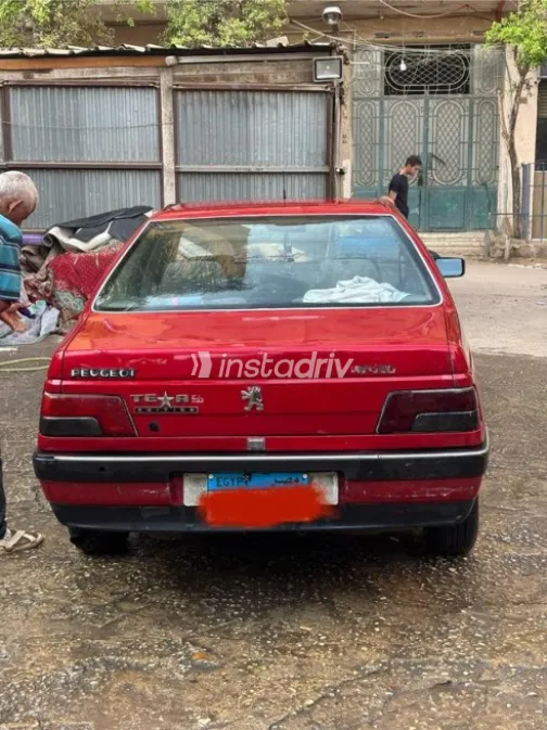 بيجو 405 1995 أحمر يدوي مستعملة للبيع في الجيزة - 3