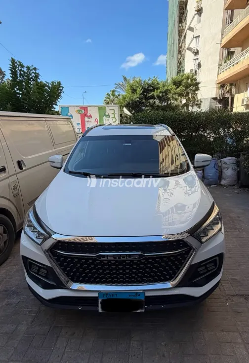 جيتور X95 2022 أبيض أوتوماتيك مستعملة للبيع في القاهرة الكبرى ( القاهرة - الجيزة) - 1