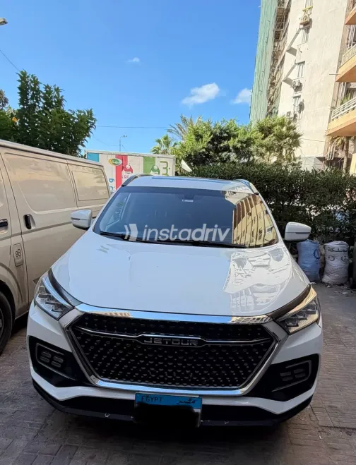 جيتور X95 2022 أبيض أوتوماتيك مستعملة للبيع في القاهرة الكبرى ( القاهرة - الجيزة) - 9