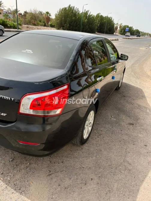 Chevrolet Optra 2017 Black Automatic Used for Sale in Greater Cairo ( Cairo + Giza) - 3