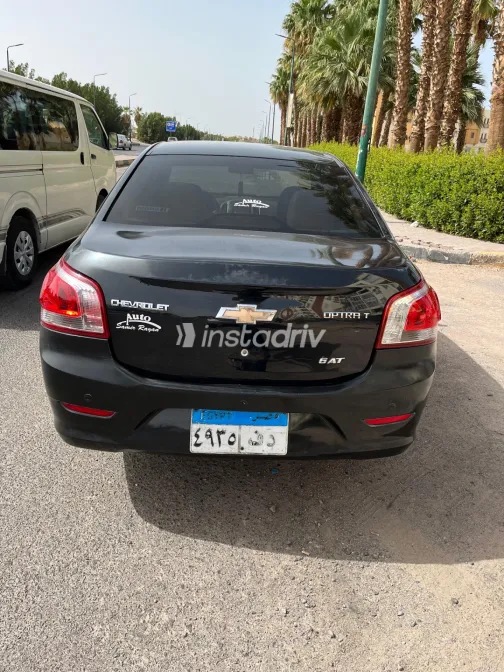 Chevrolet Optra 2017 Black Automatic Used for Sale in Greater Cairo ( Cairo + Giza) - 8