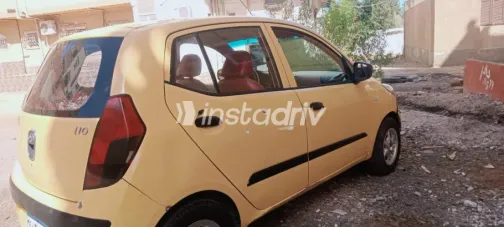 Hyundai I10 2008 Yellow Manual Used for Sale in Safaga - 2