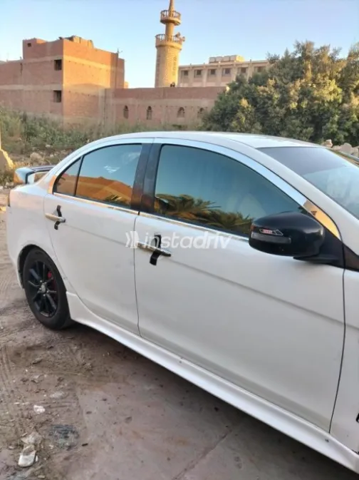 Mitsubishi Lancer EX Shark 2015 White Automatic Used for Sale in Giza - 4