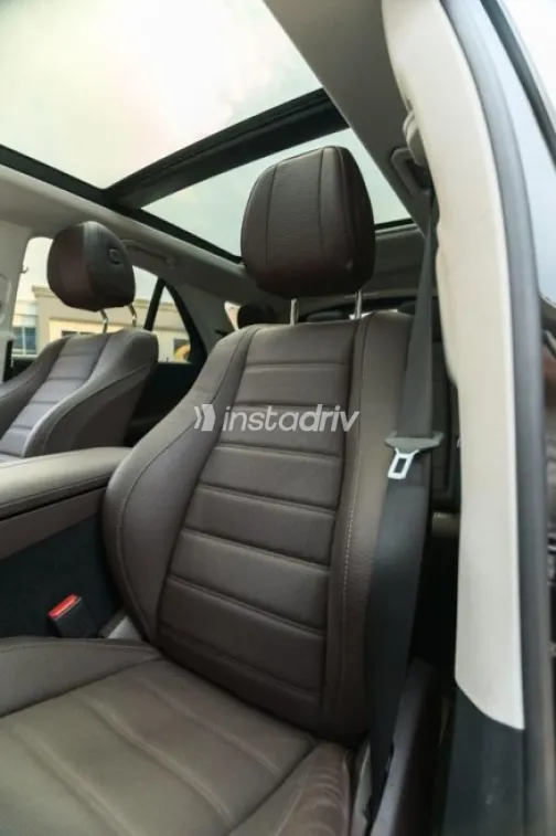 Mercedes GLE 450 2023 Black Automatic Used for Sale in Cairo - 7