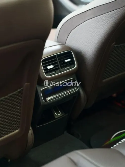 Mercedes GLE 450 2023 Black Automatic Used for Sale in Cairo - 9
