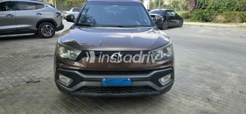 Ssang Yong Tivoli XLV 2017 Bronze Automatic Used for Sale in Dokki - 2