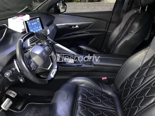 Peugeot 5008 2019 Dark Gray Automatic Used for Sale in Cairo - 9