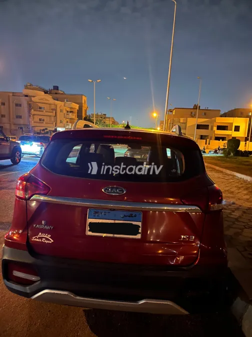 Jac JS3 2021 Red Automatic Used for Sale in Greater Cairo ( Cairo + Giza) - 2