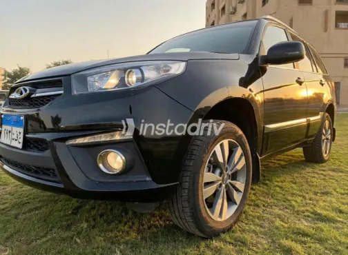 Chery Tiggo 3 2023 Black Automatic Used for Sale in Nasr city - 3