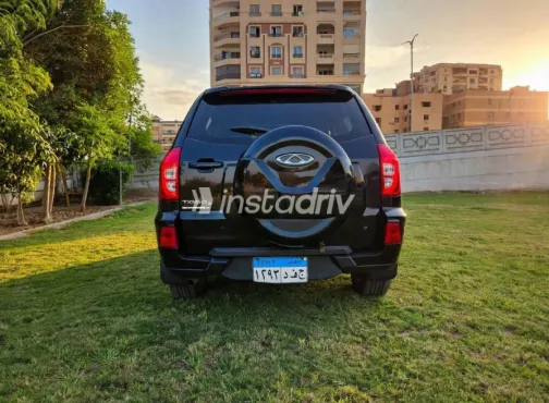 Chery Tiggo 3 2023 Black Automatic Used for Sale in Nasr city - 4