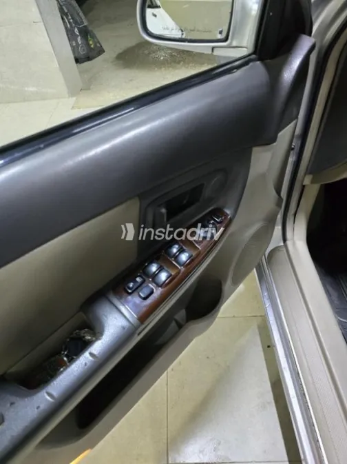 Kia Cerato 2006 Silver Automatic Used for Sale in Asyut - 4