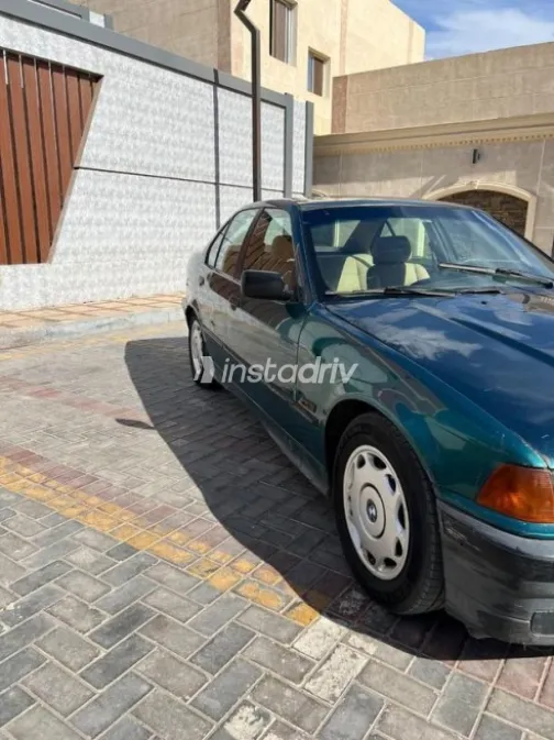 BMW 316 1993 Green Manual Used for Sale in Tanta - 3
