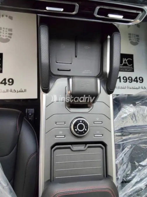 Jetour T2 2027 Black Automatic New for Sale in Cairo - 8