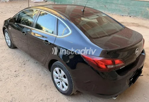 Opel Astra 2020 Black Automatic Used for Sale in Cairo - 7