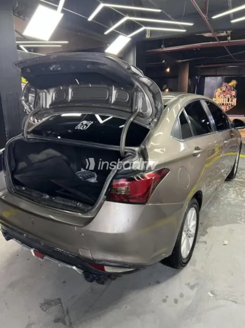 Chery Arrizo 5 2020 Bronze Automatic Used for Sale in 6 October - 7