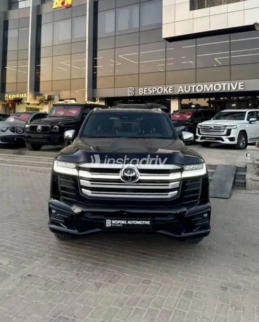 Toyota Land Cruiser 2026 Black Automatic New for Sale in Cairo - 1
