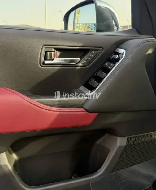 Toyota Land Cruiser 2026 Black Automatic New for Sale in Cairo - 3