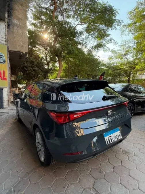 Seat Leon 2026 Gray Automatic Used for Sale in Cairo - 2